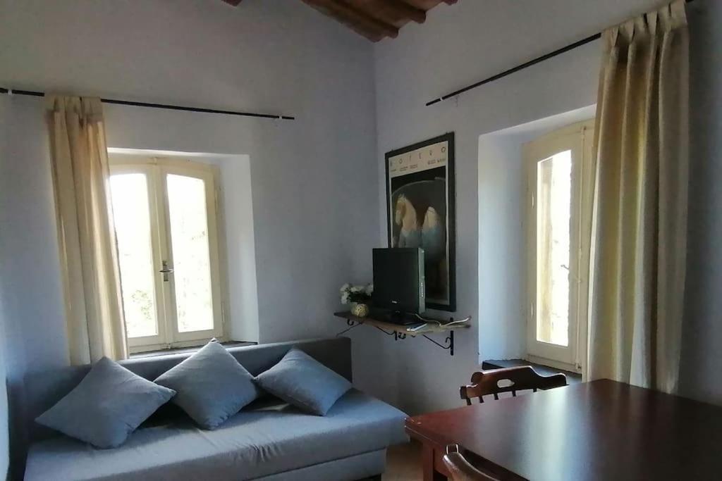 Casale San Teodoro - Mondaino Rn Villa Eksteriør billede