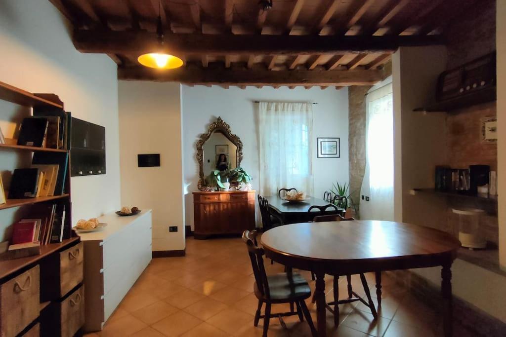 Casale San Teodoro - Mondaino Rn Villa Eksteriør billede